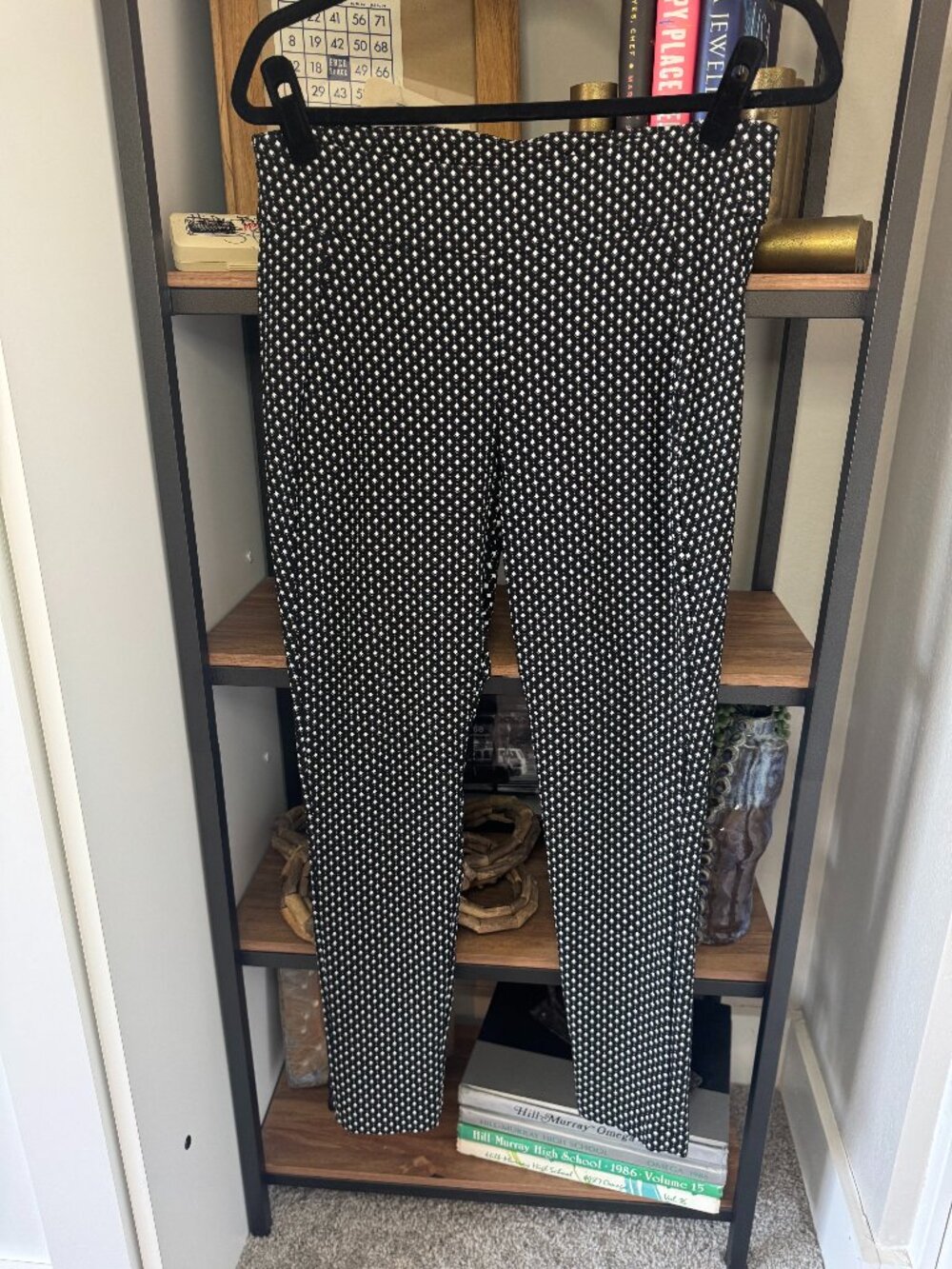 Bar III Black & White Pull-on Diamond Print Stretch Ponte Pants - Size L